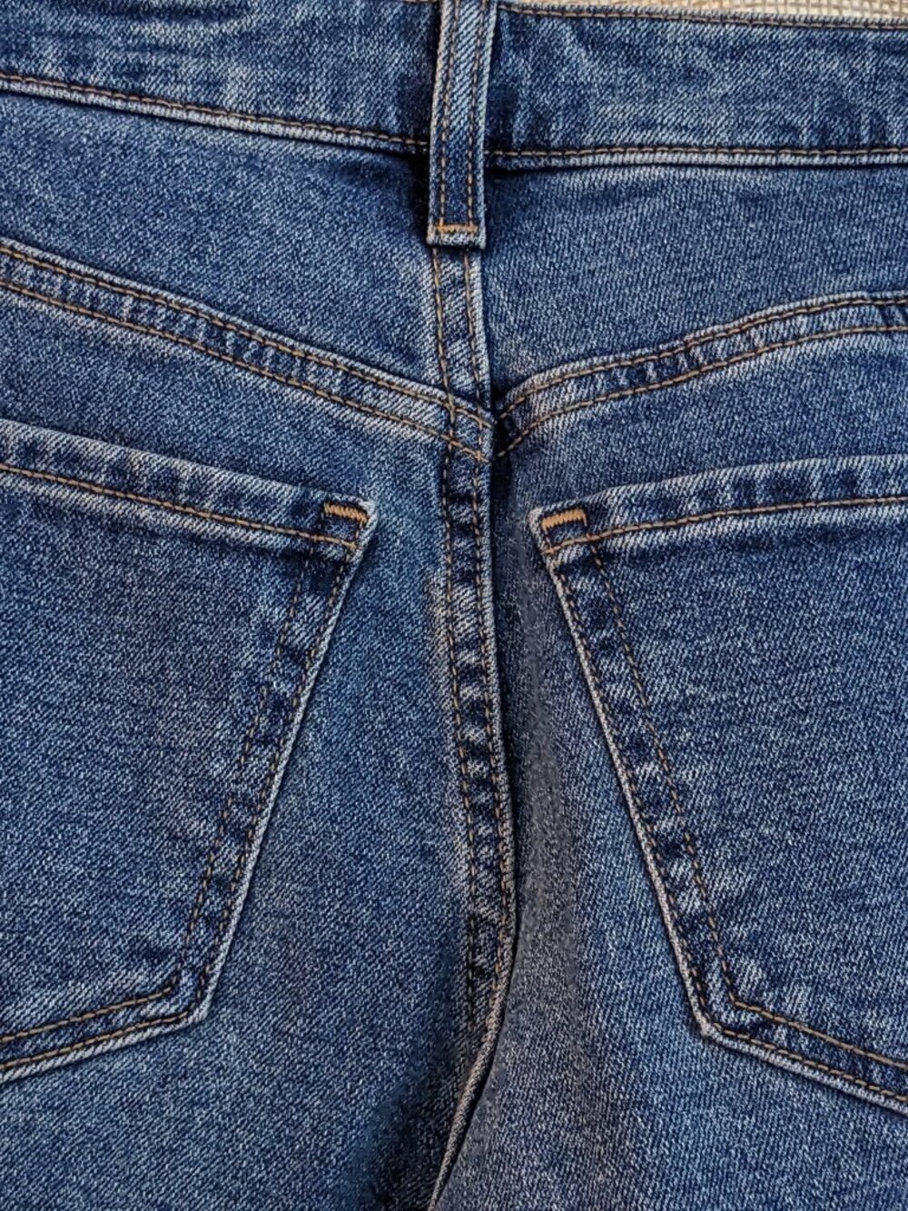 Old Navy, Medium Wash High Rise OG Straight Jean Floral Patches Jeans, Size 0 - Picture 8 of 9